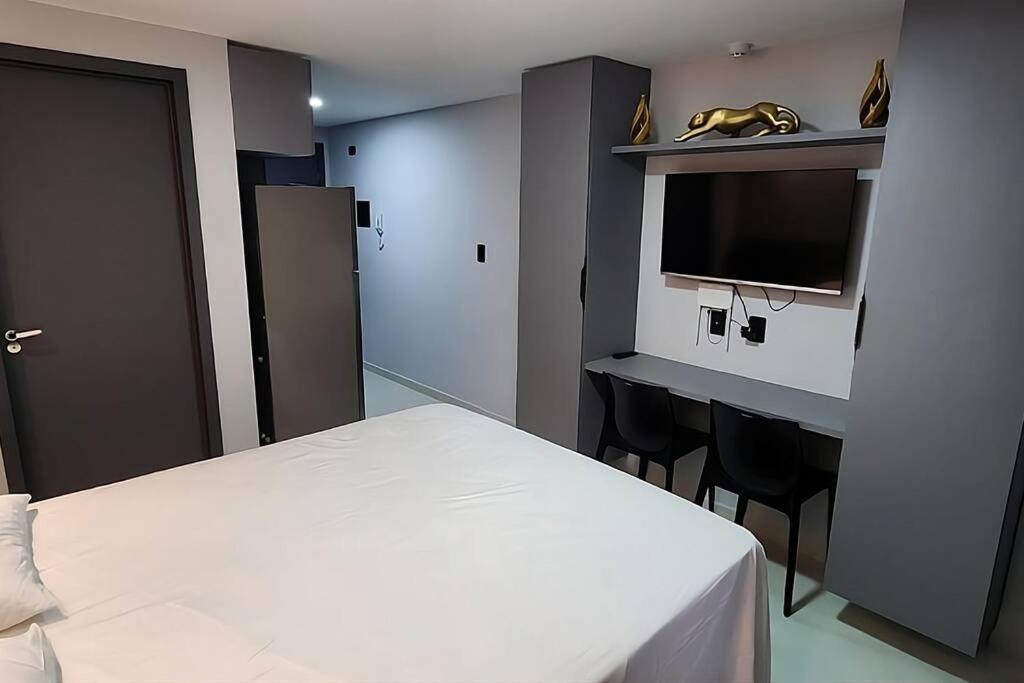 Apartment Flatstorey - 200m Do Mar